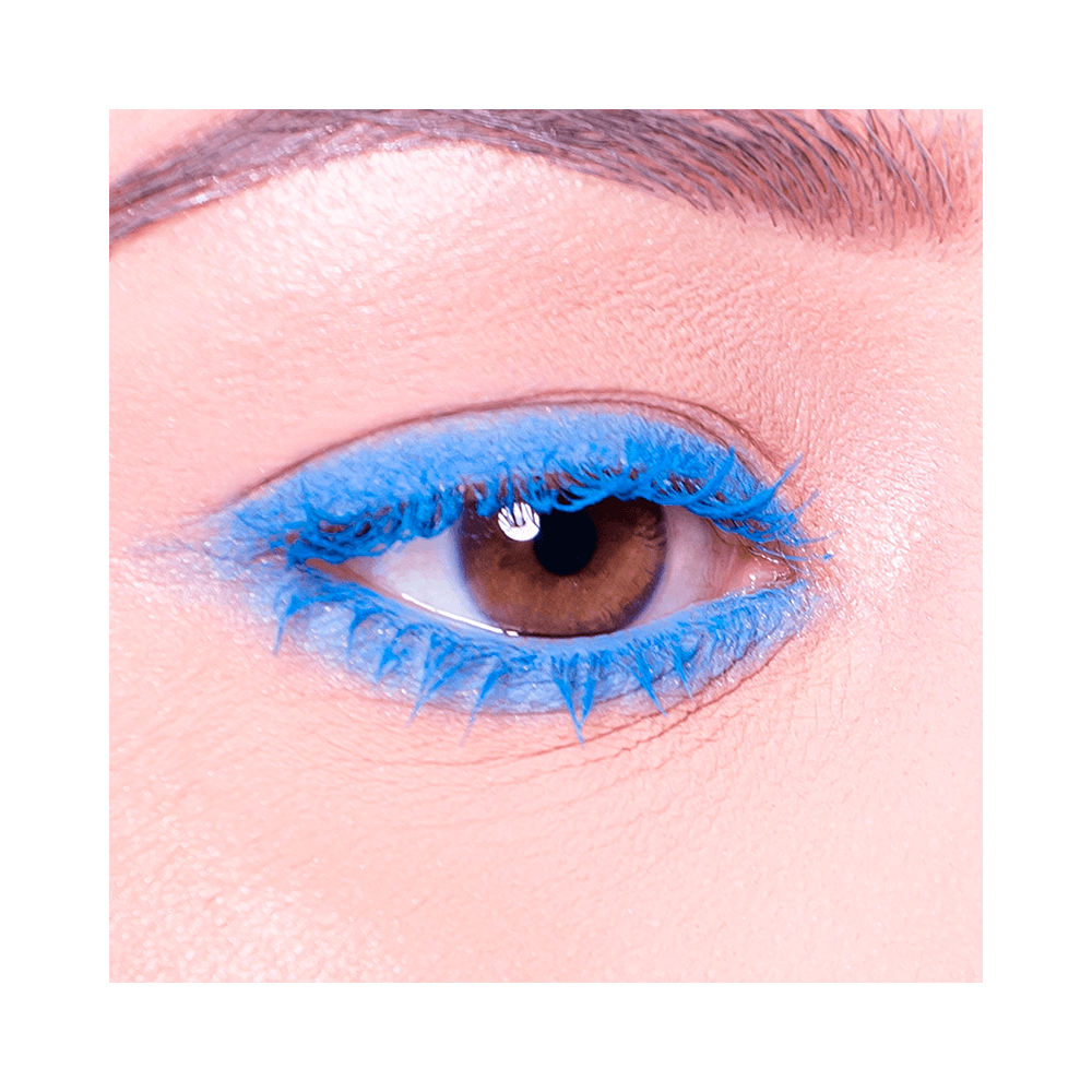 Close-up do delineado azul produzido pela lapiseira Vizzela