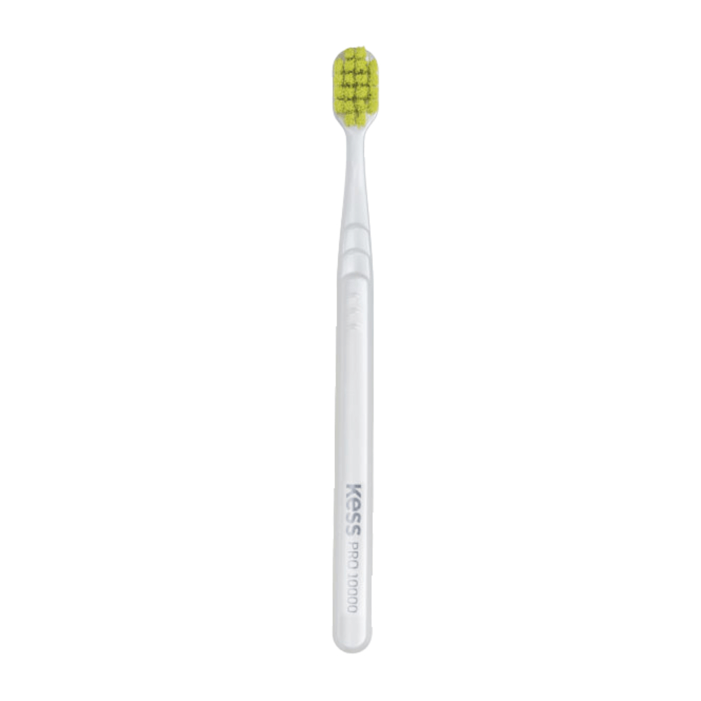 Escova Kess Pro 10K White - detalhe cerdas e formato da cabeça