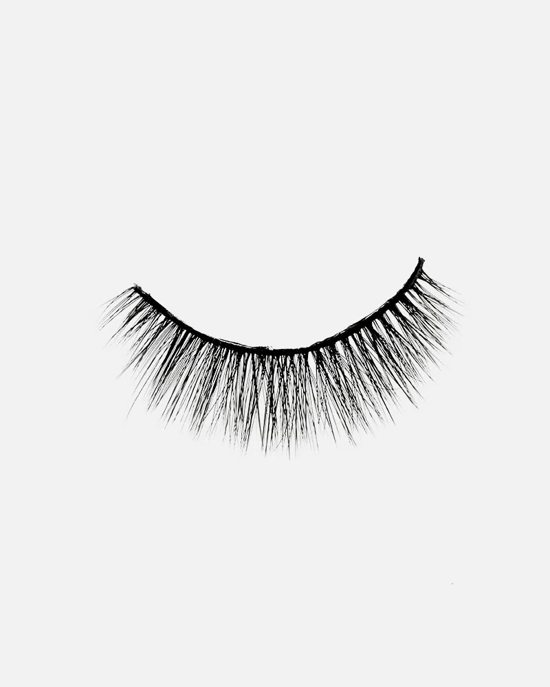 Close-up do cílio postiço Kiss New York i-Envy DBD Collection