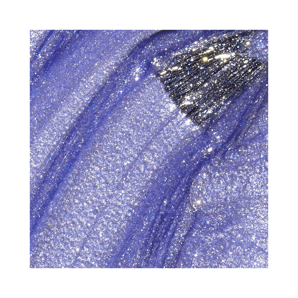 Macro do pincel aplicador e textura do esmalte OPI holográfico