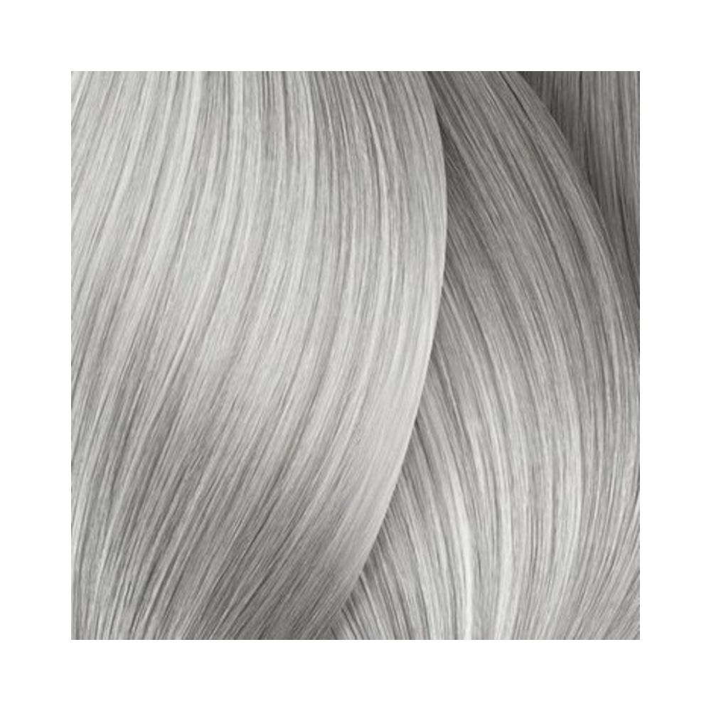 Close em mechas Louro Claríssimo Acinzentado 10.1 mostrando tom e brilho