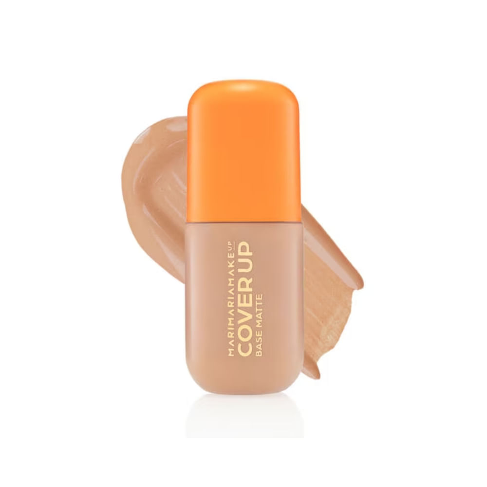 Detalhe da textura cremosa e acabamento matte da Base Mari Maria Cover Up 07