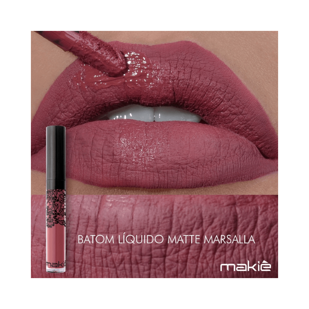 Aplicação do batom Makiê Marsalla em lábios mostrando textura matte e intensidade da cor