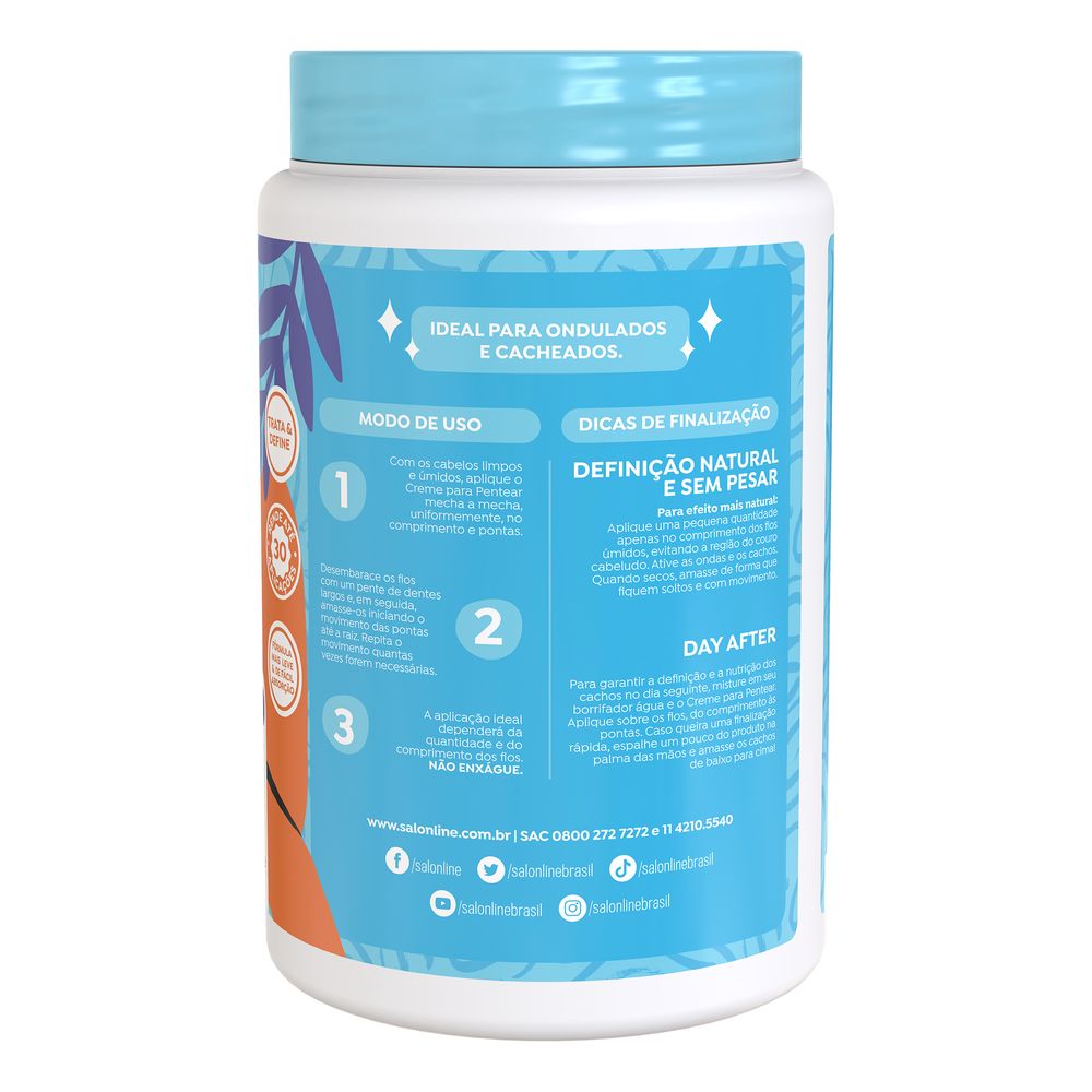 Visão lateral do frasco com instruções de uso do Creme para Pentear Salon Line Definição Natural 1000g