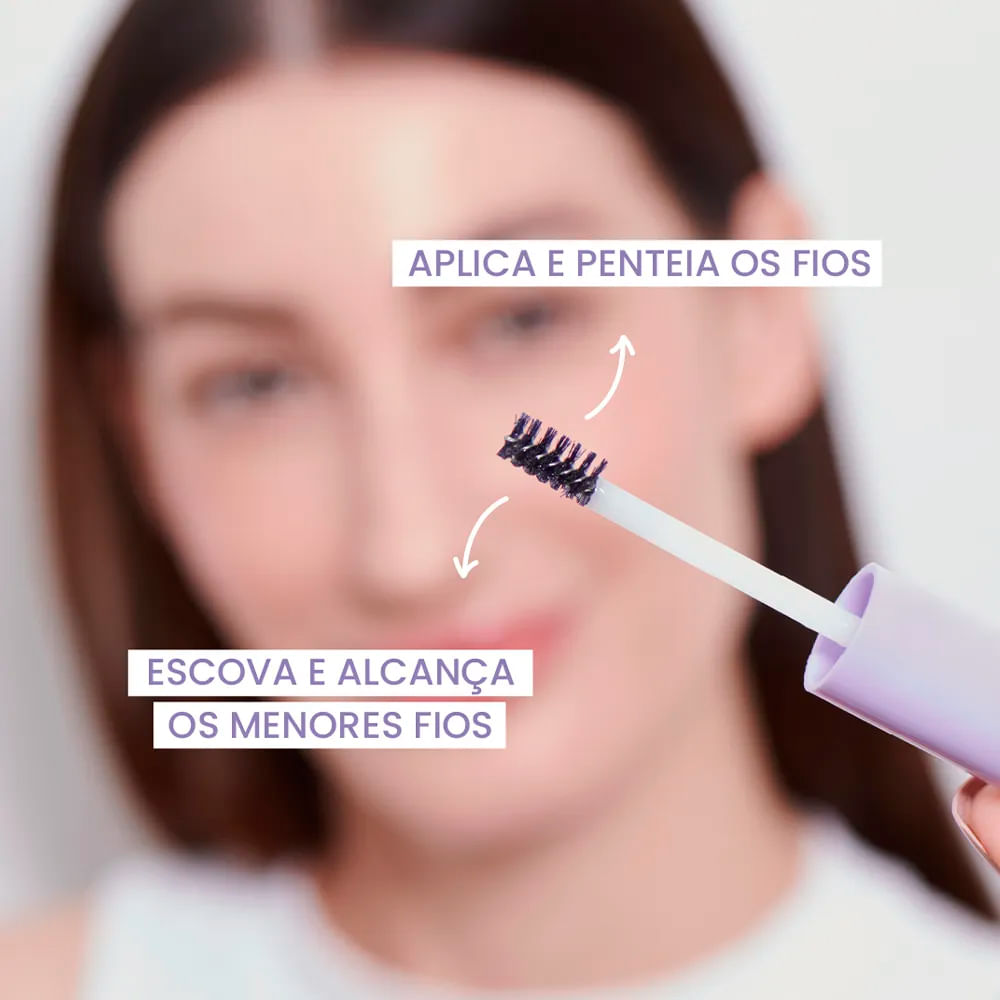 Aplicador do Sérum Gel Bauny 4 em 1 seguido de close nas cerdas