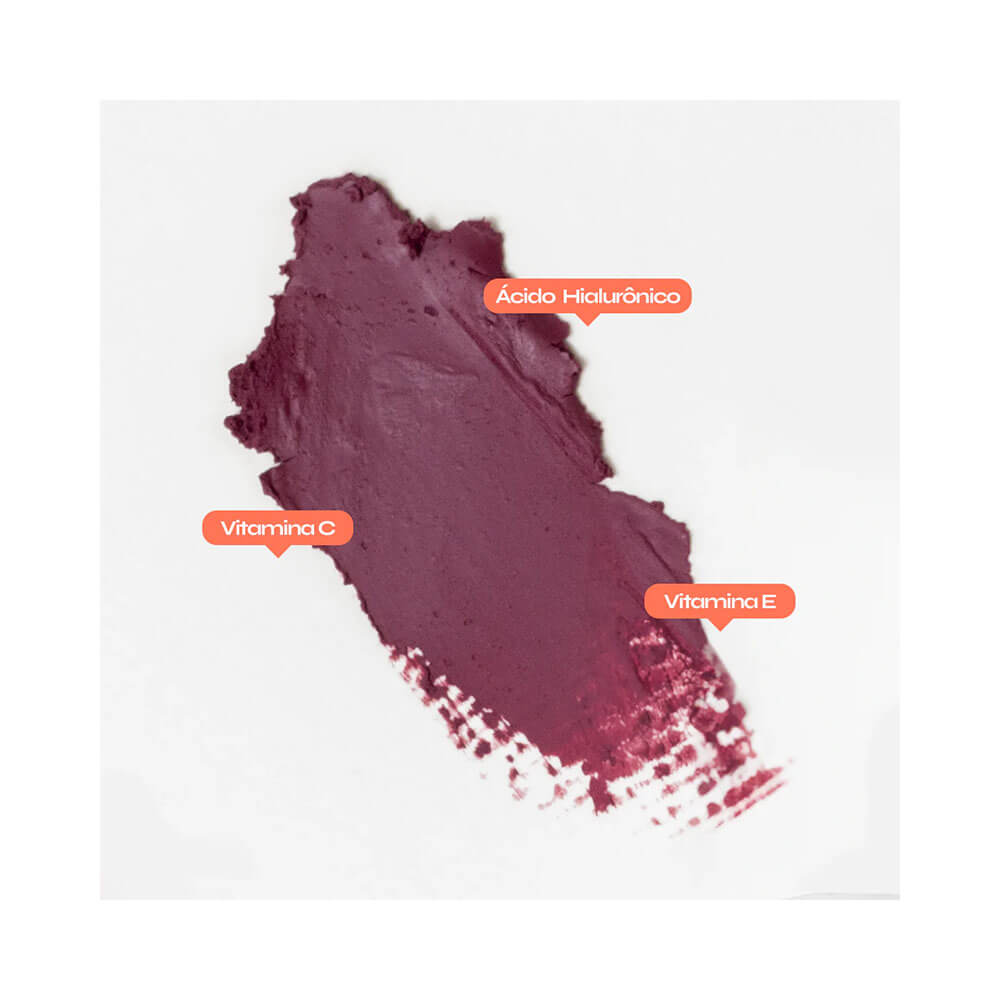 Swatch mostrando textura cremosa e ingredientes ativos