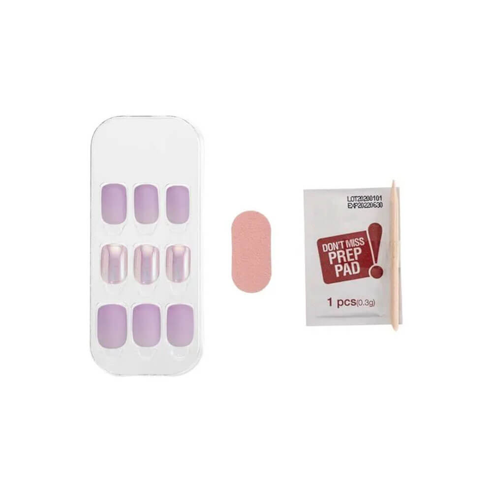 Conteúdo do kit com unhas postiças Kiss New York Press & Go Cool Lavander, lixa, lenço e palito
