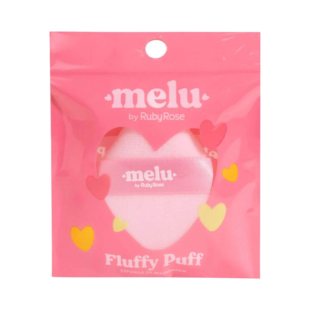 Esponja Melu Fluffy Puff na embalagem plástica rosa com recorte em formato de coração