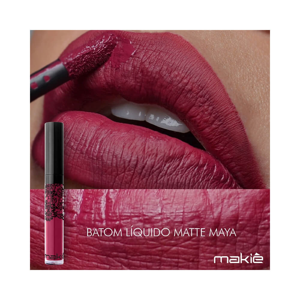 Close aplicação nos lábios mostrando textura matte do Batom Makiê Maya