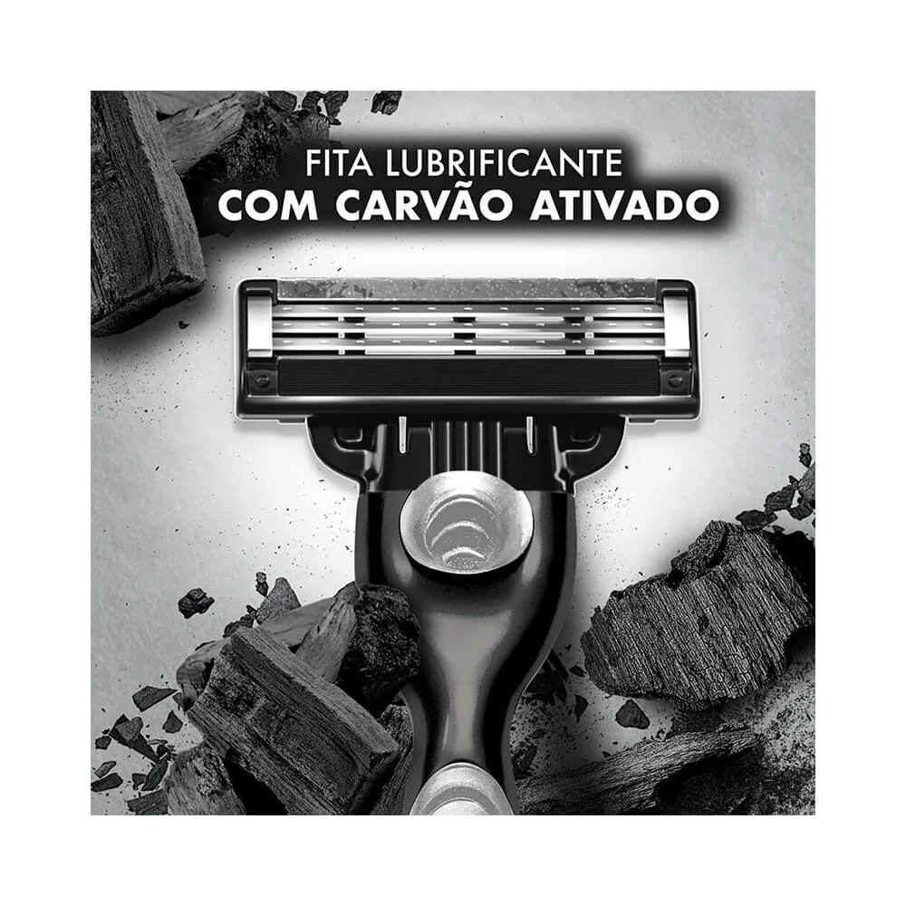 Close das lâminas triplas e fita lubrificante preta com carvão ativado