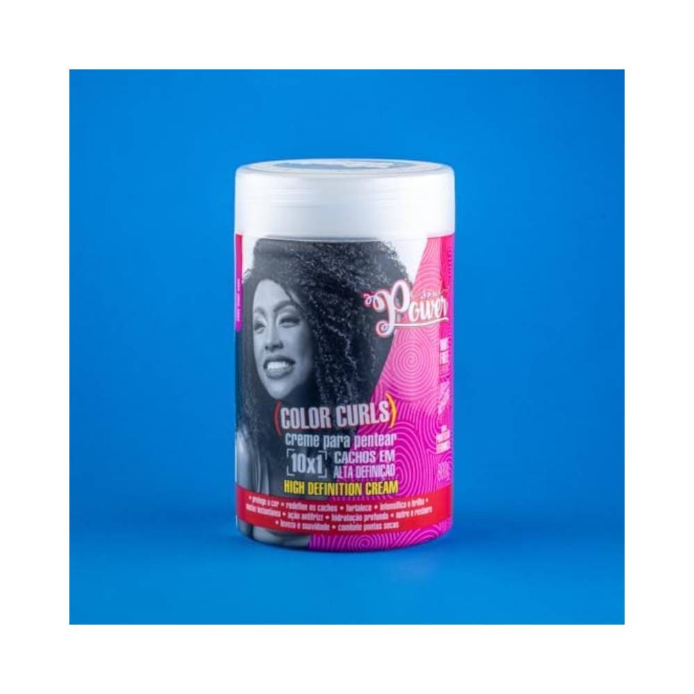 Detalhe do rótulo rosa vibrante do pote Soul Power Color Curls 800g