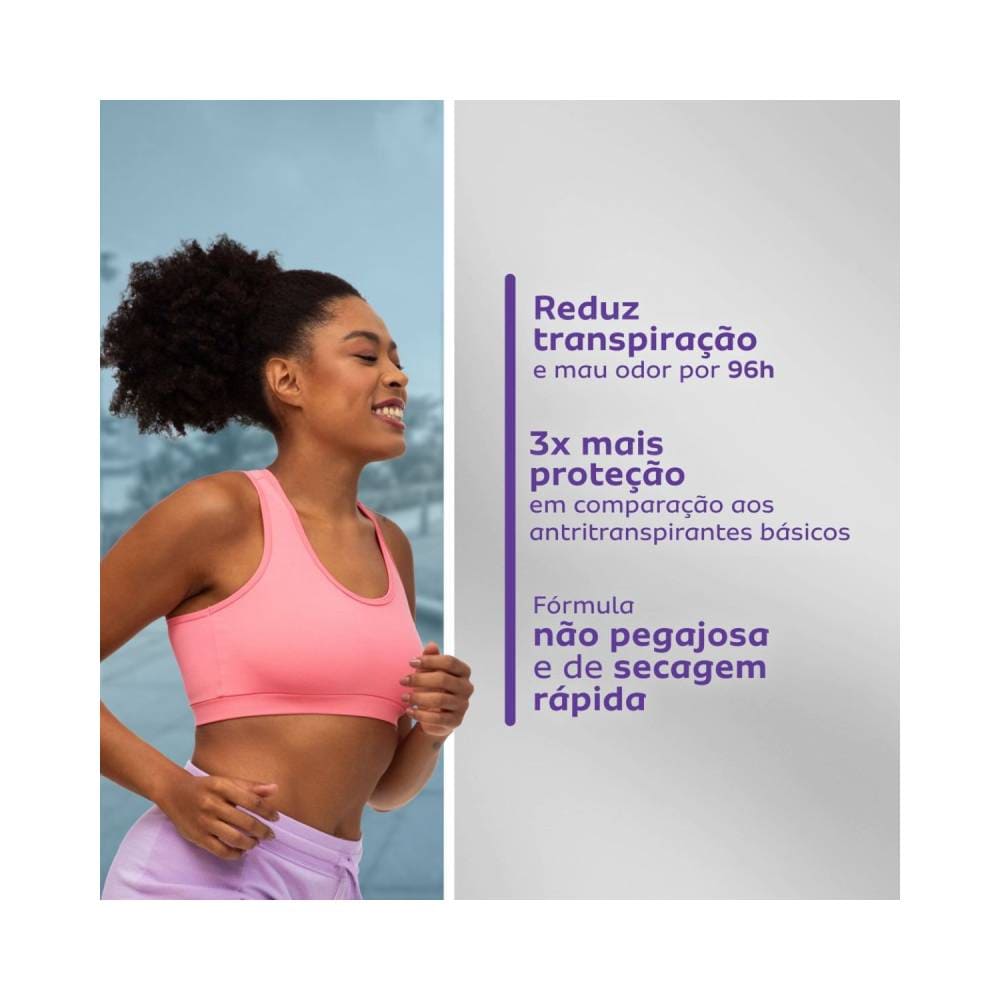Mulher usando Desodorante Monange Clinical - aplicação prática e secagem rápida
