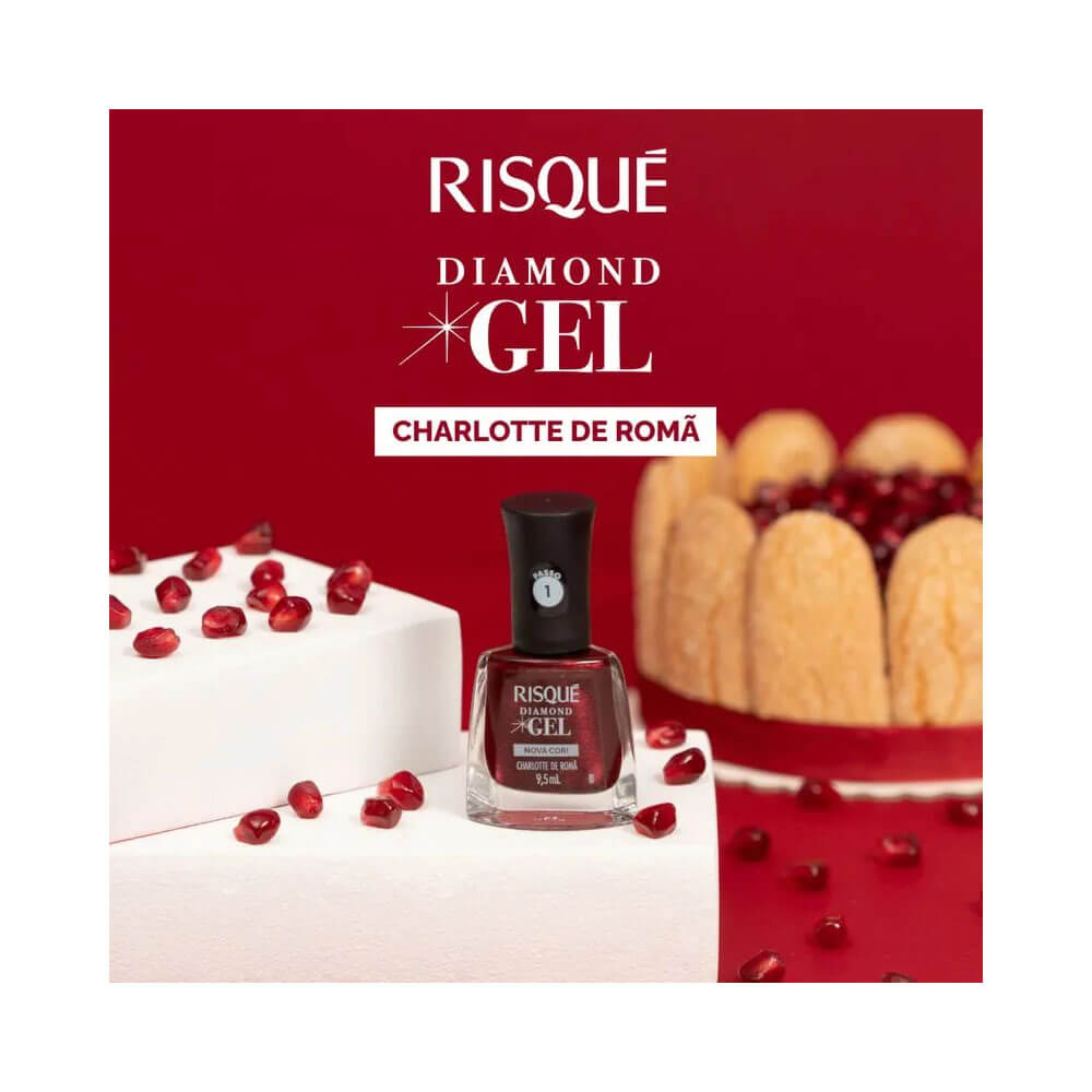 Imagem promocional com esmalte Risqué Diamond Gel Charlotte de Romã e frutas vermelhas
