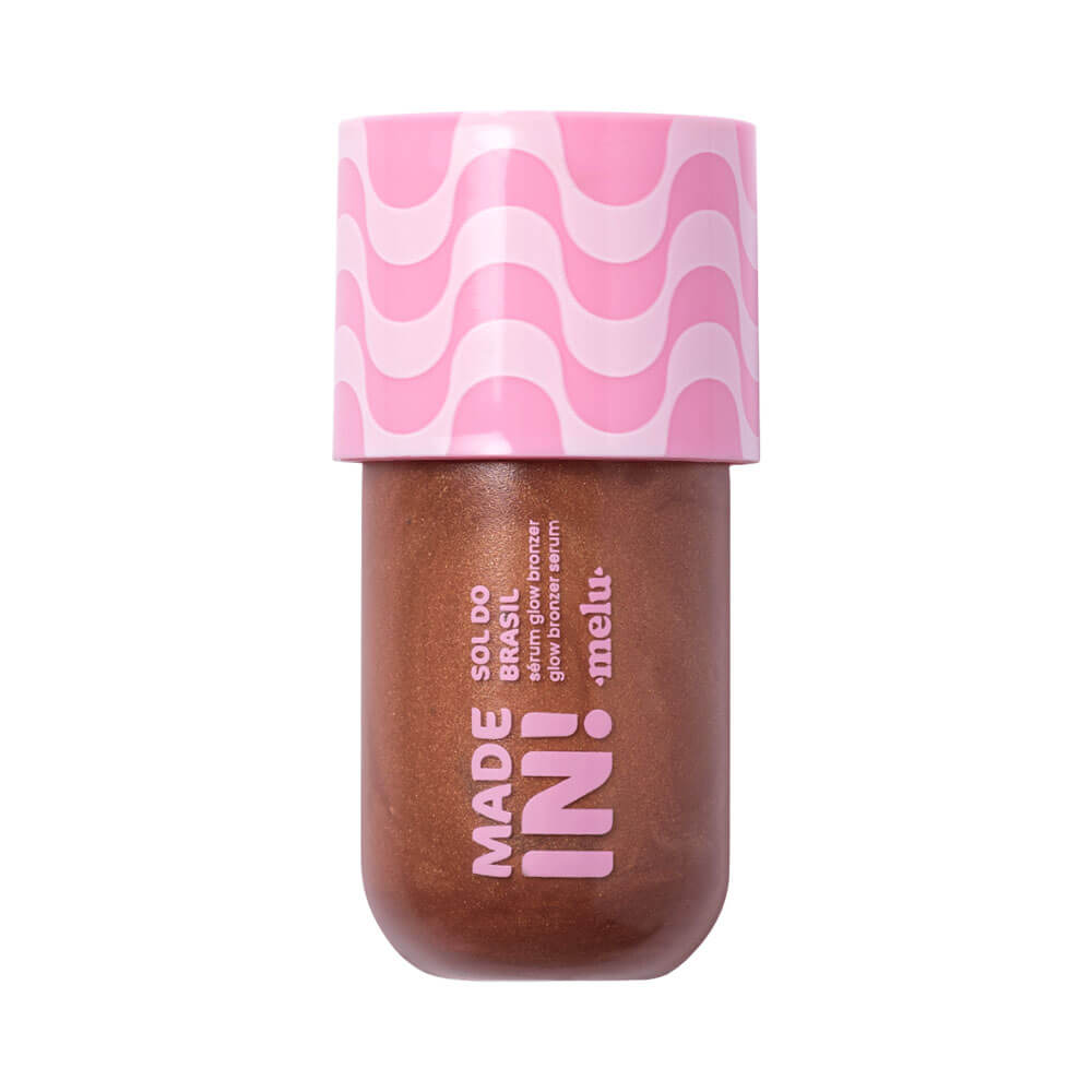 Frasco de corretivo líquido da marca Melu Made In! com tampa rosa decorada com ondas em tons de rosa claro e escuro, corpo marrom com partículas douradas brilhantes.