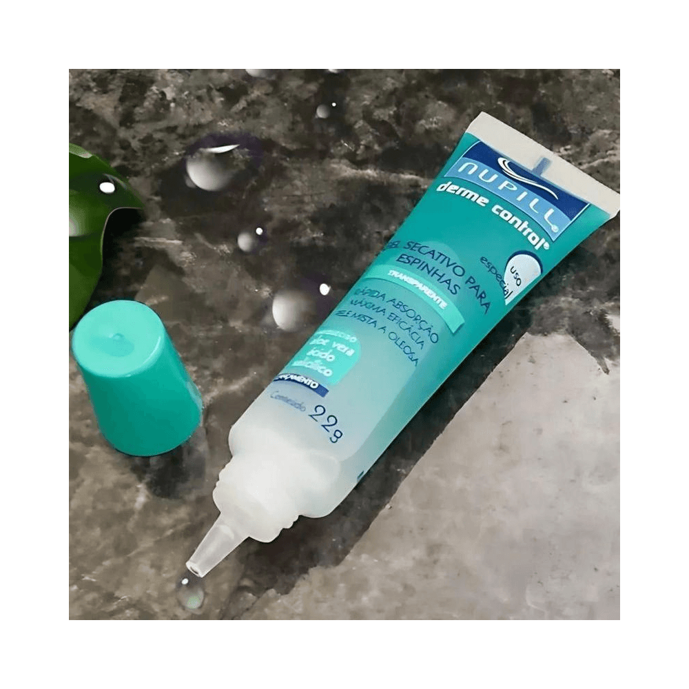 Tubinho do Gel Secativo Nupill com aplicador e gota do produto