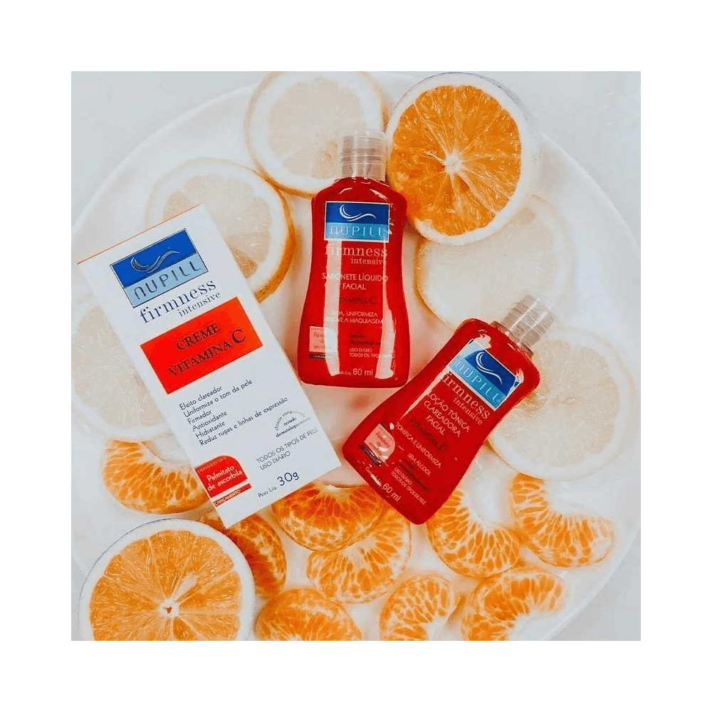 Produtos Nupill Vitamina C sobre prato com fatias de laranja, destacando ingredientes e embalagem laranja