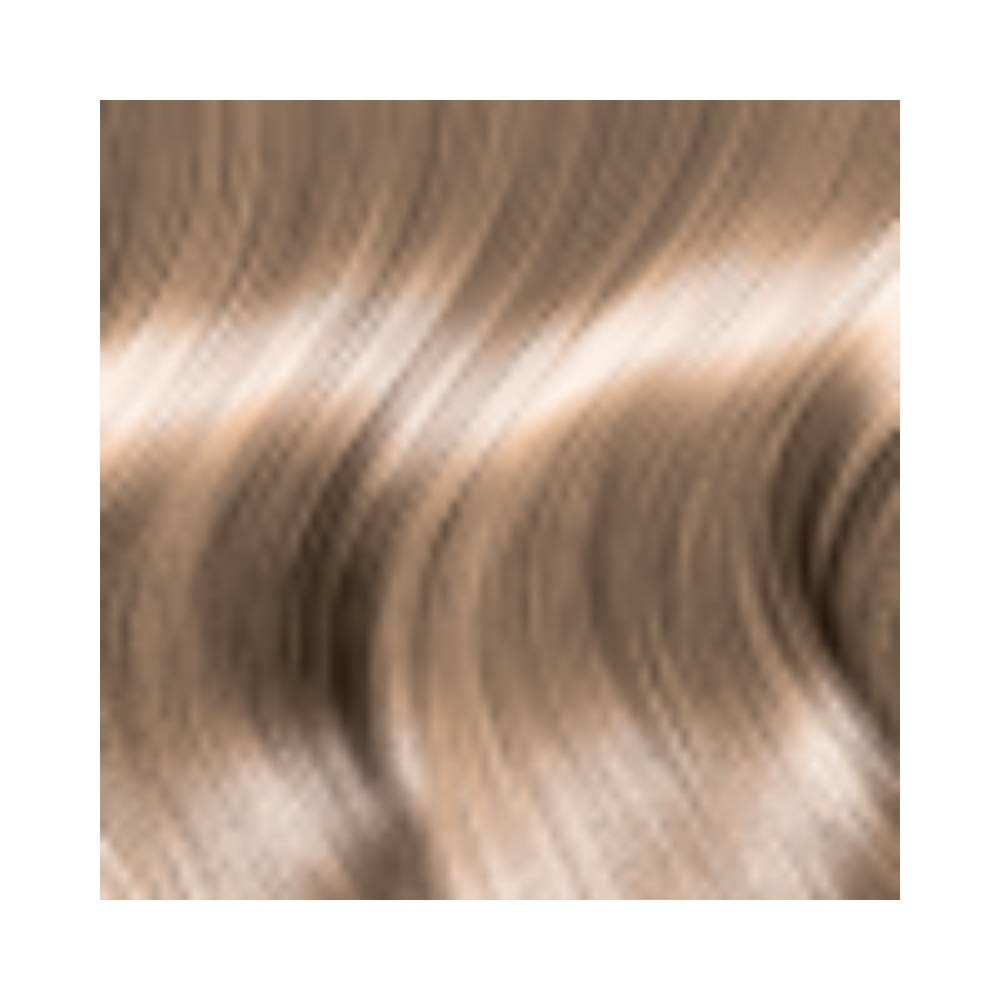 Close do tom Louro Claríssimo da coloração Keraton Selfie 10.0 com fios lisos e brilhantes