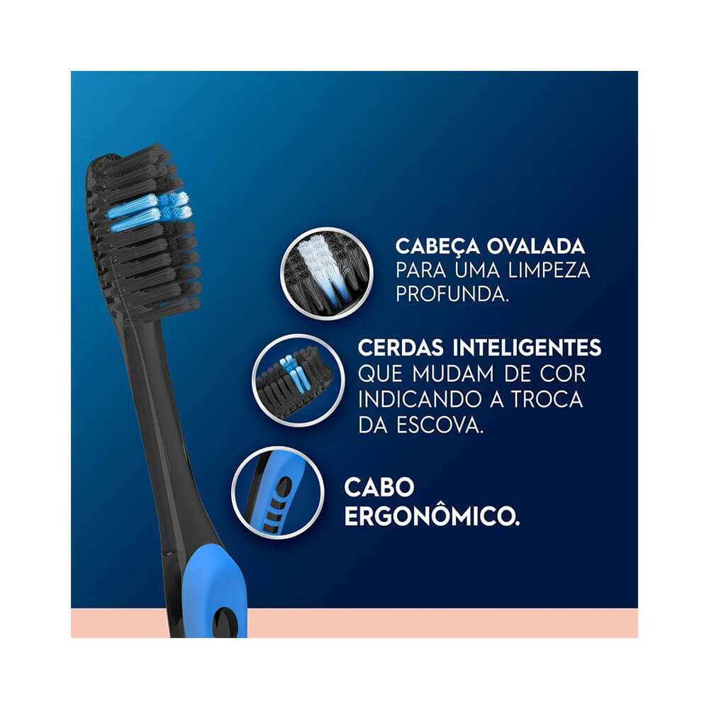 Detalhe da cabeça da escova Oral-B Indicator Black Sensitive com cerdas pretas e azuis
