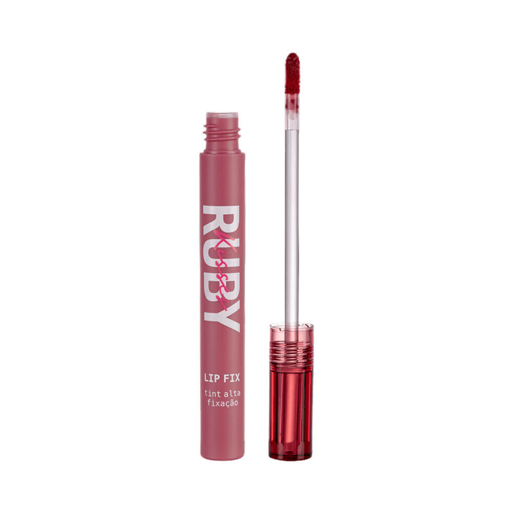Aplicador do Lip Fix Tint Ruby Kisses aberto mostrando ponta esponjosa com batom vermelho
