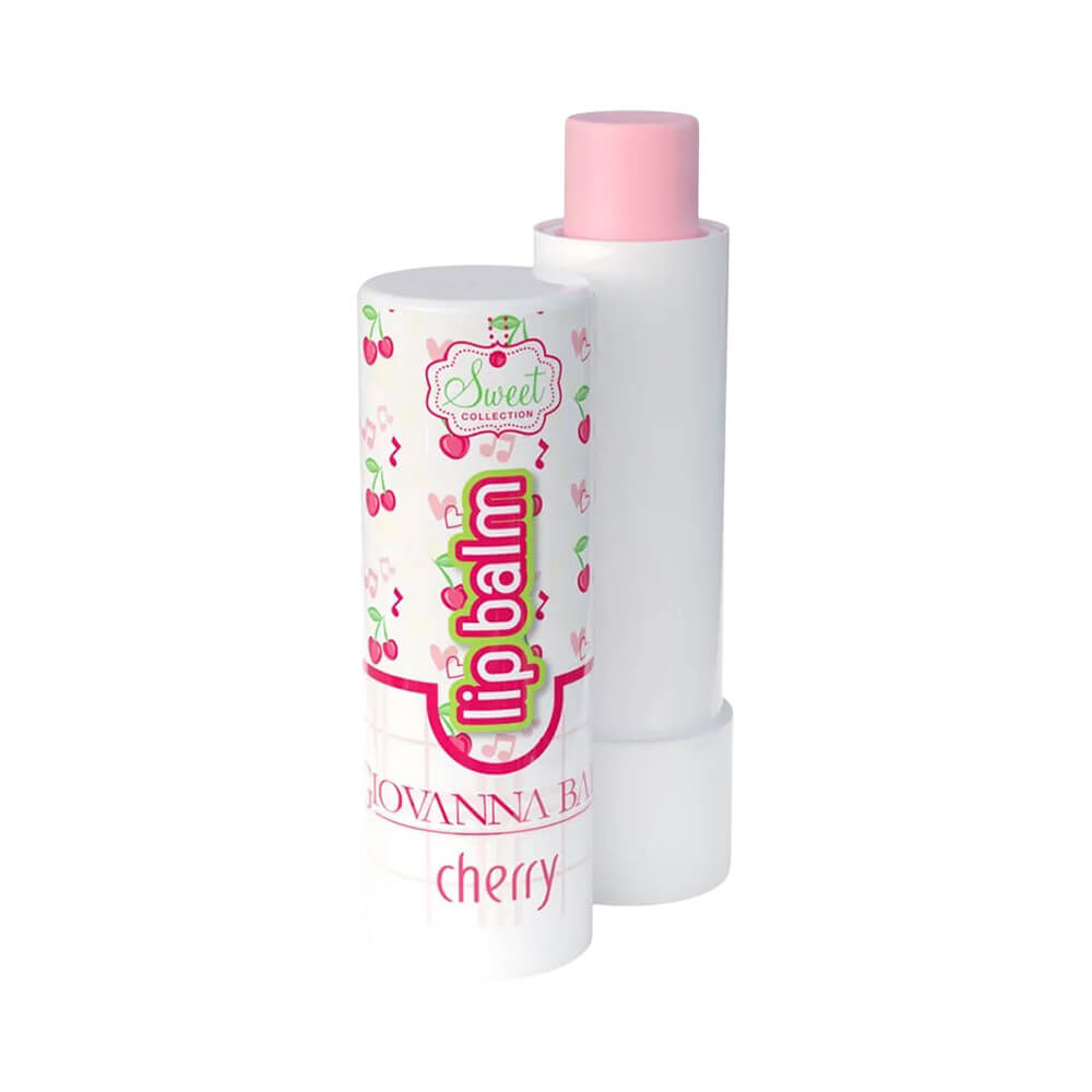 Lip Balm Giovanna Baby Cherry com embalagem branca decorada com pequenas cerejas vermelhas e verdes.