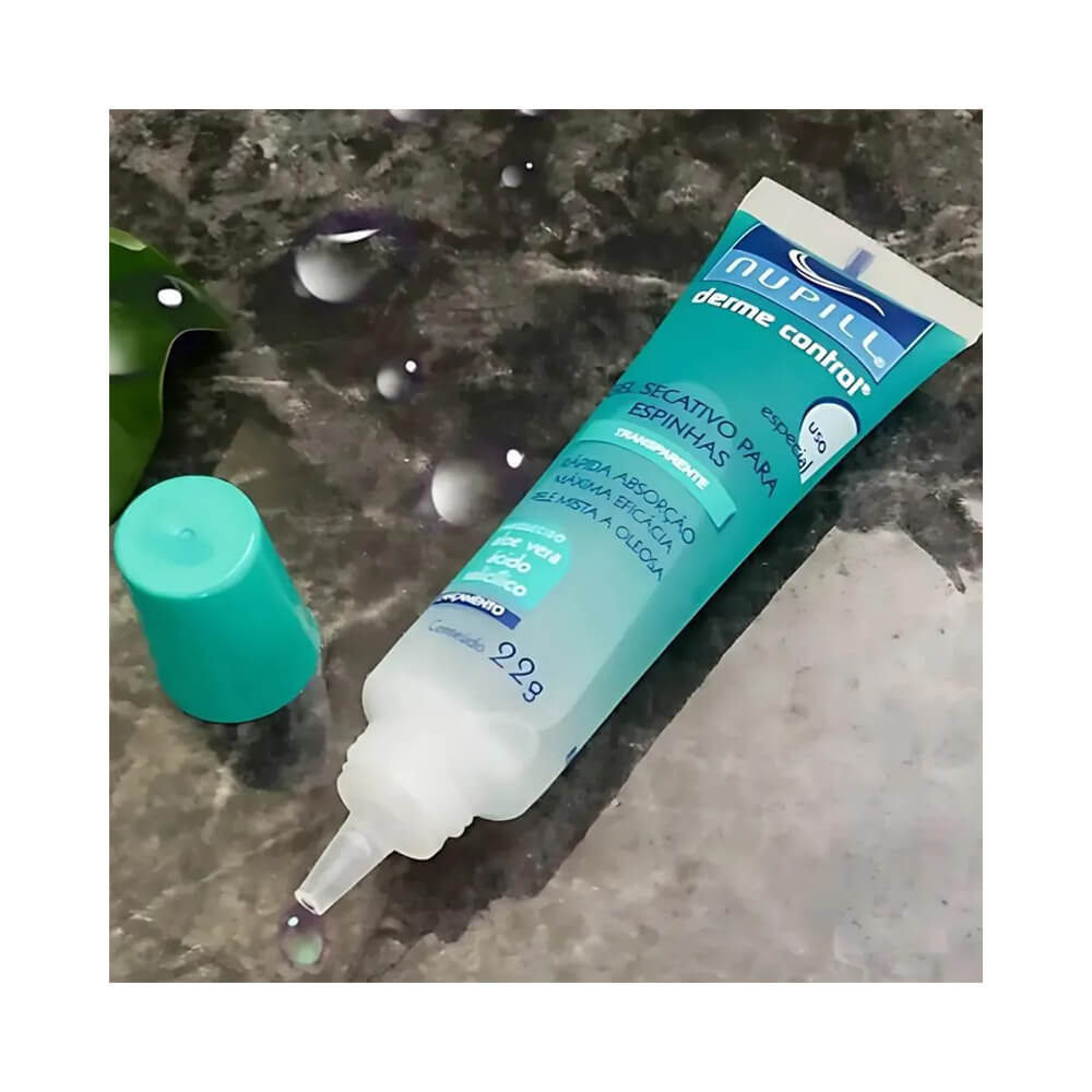 Tubo aberto do Gel Secativo de Espinhas Nupill Derme Control com aplicador