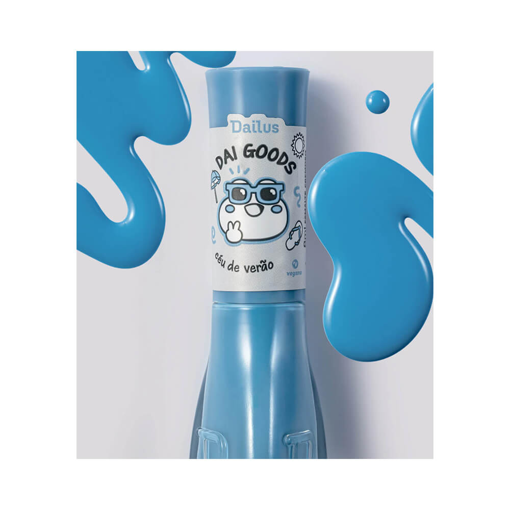 Esmalte Dailus Dai Goods Céu de Verão com gotas da cor azul claro ao redor