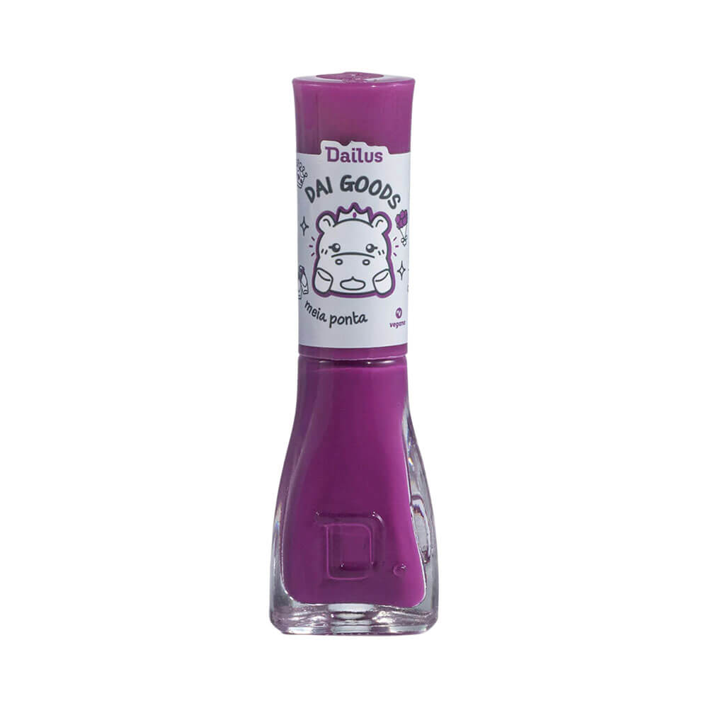 Frasco de esmalte Dailus Dai Goods Meia Ponta roxo vibrante com tampa roxa e etiqueta branca com desenho de hipopótamo