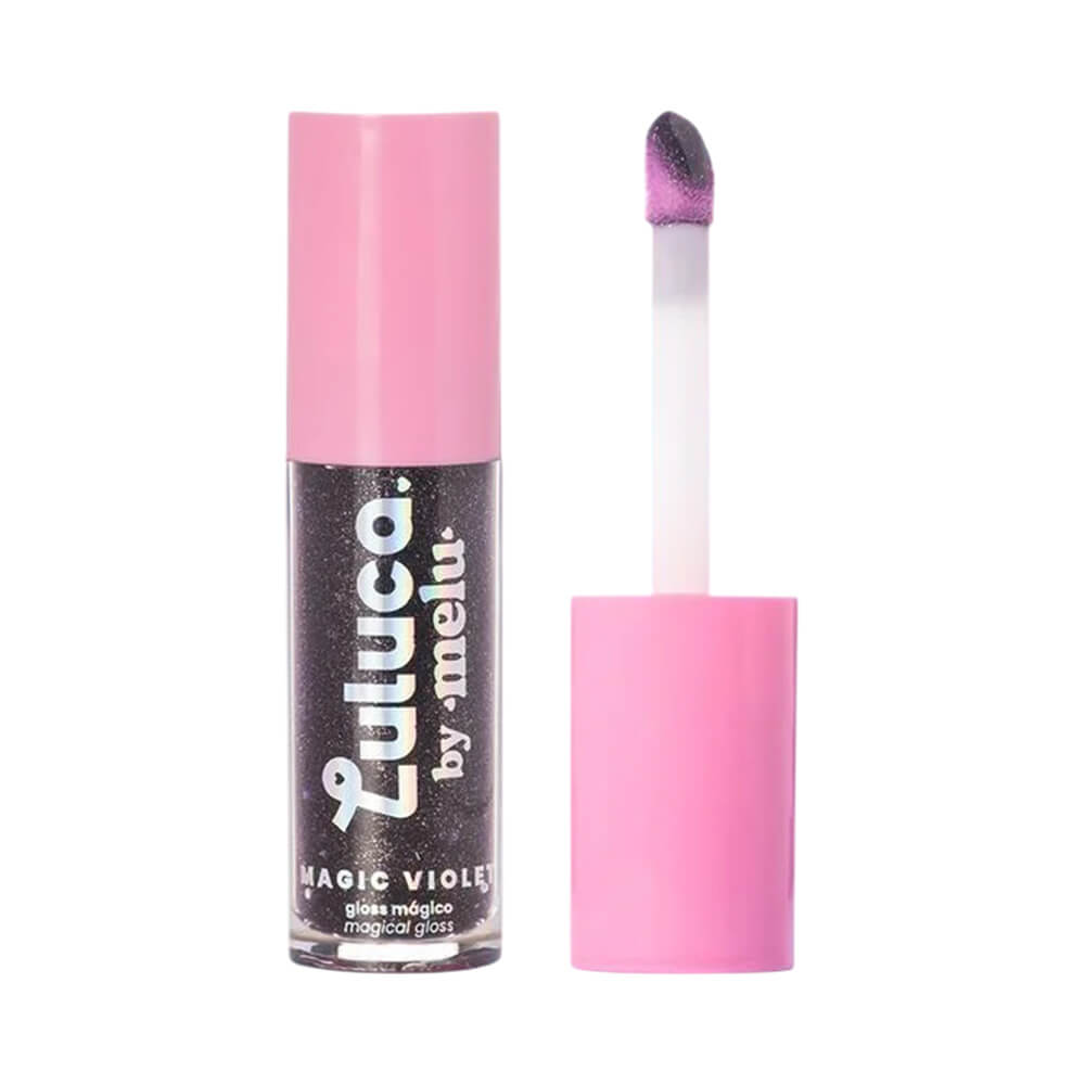 Gloss Melu Luluca Magic Violet com embalagem transparente e tampa rosa mostrando aplicador com produto roxo cintilante