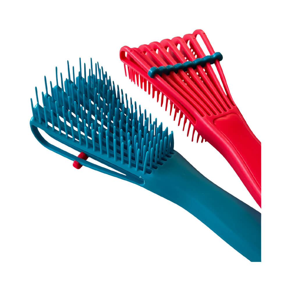 Close nas cerdas flexíveis e estrutura ventilada da Escova Marilú Polvo 4237