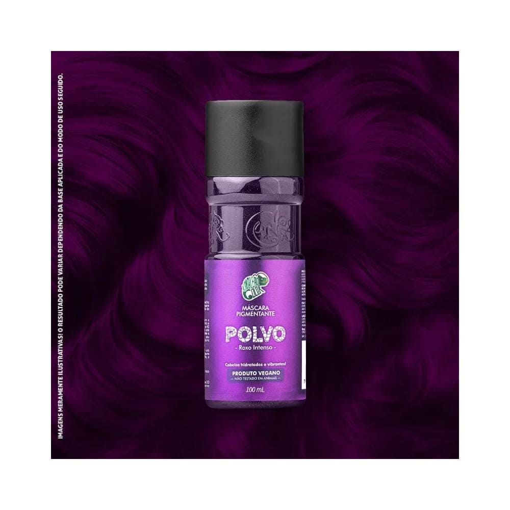 Frasco da Máscara Pigmentante Kamaleão Color Polvo em fundo roxo vibrante com textura de fios de cabelo