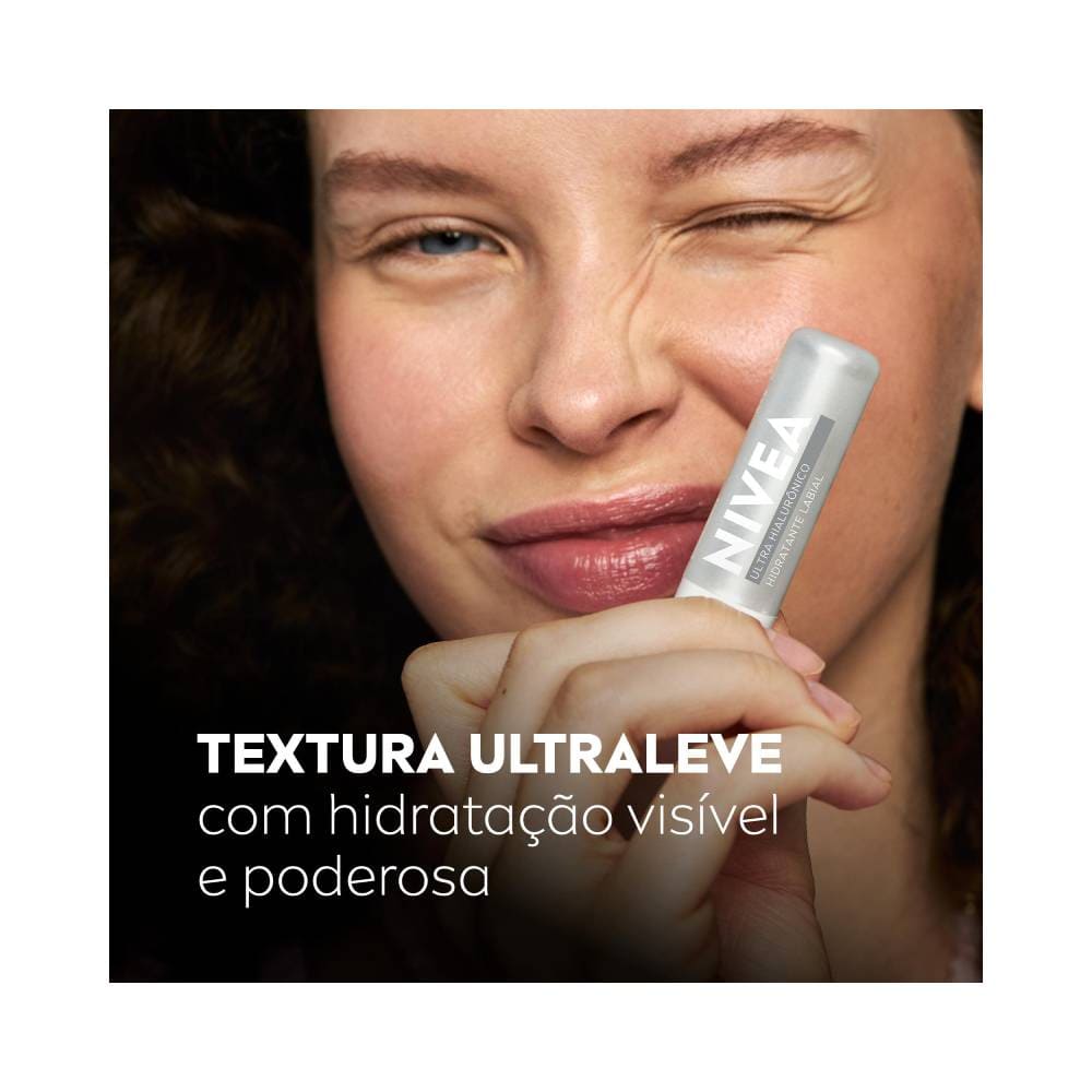 Detalhe da embalagem do Hidratante Labial Nivea Ultra Hialurônico