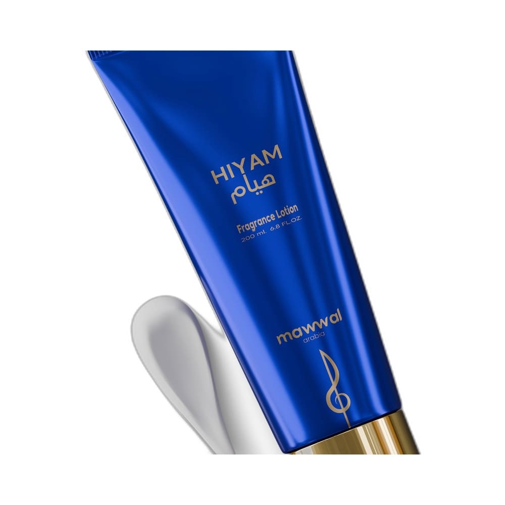 Close da textura cremosa do Hidratante Corporal Mawwal Poison Hiyam 200ml ao lado da embalagem