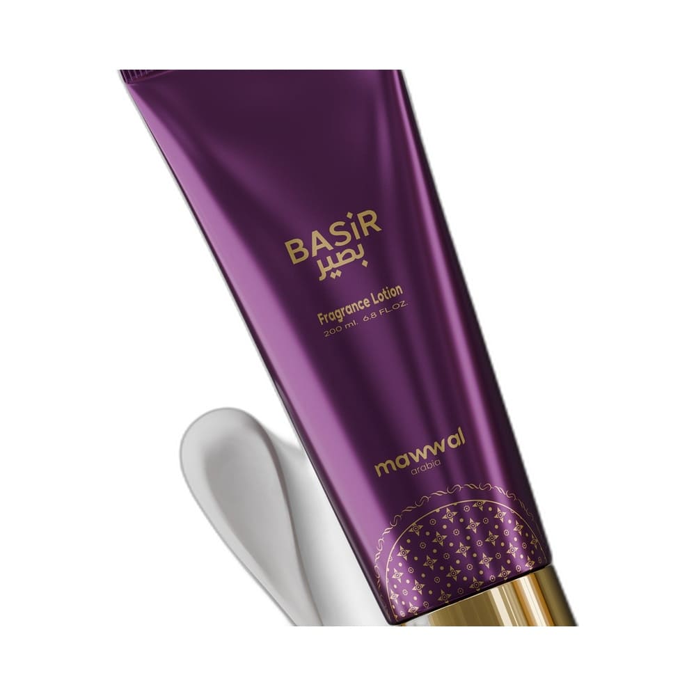 Close do tubo do Hidratante Corporal Mawwal Fantasy Basir 200ml mostrando textura cremosa