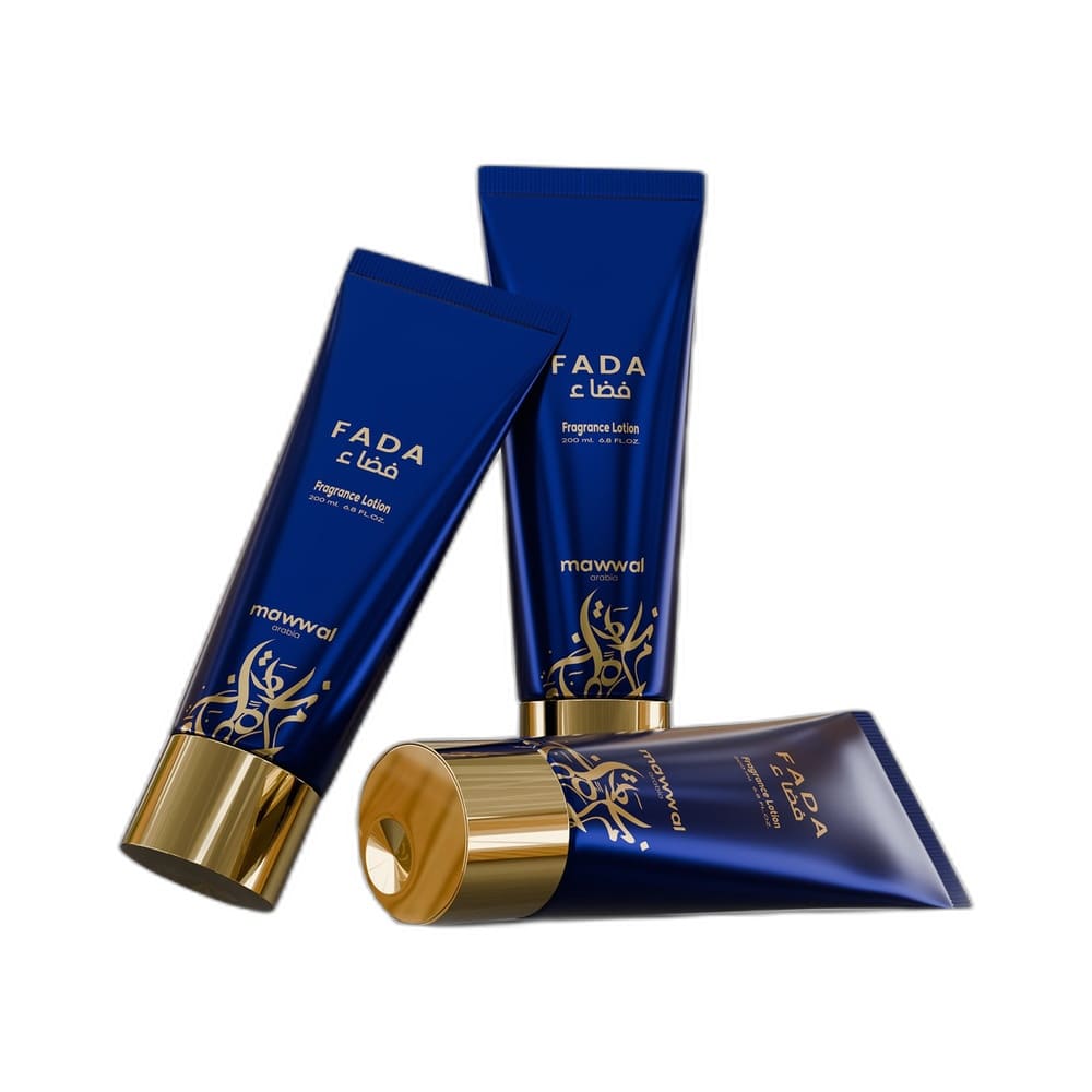 Três bisnagas do hidratante corporal Mawwal Energy Fada 200ml sobre fundo branco