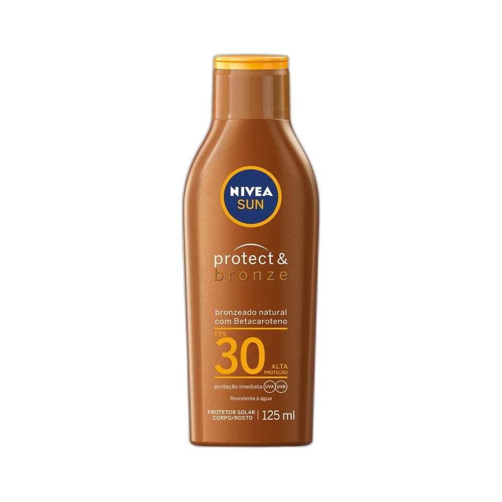 Frasco de protetor solar Nivea Sun Protect & Bronze FPS30, cor dourada, com 125ml, em pé sobre fundo branco