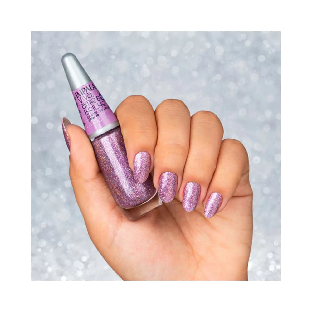 Frasco do Esmalte Impala Viva, Ame e Brilhe Ostente Seu Poder em close.