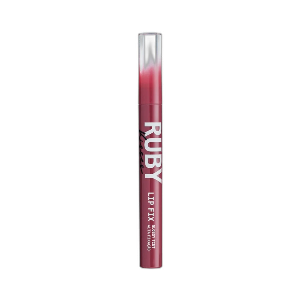 Batom líquido Lip Fix Ruby Kisses Glossy Tint Berry Charm em embalagem cilíndrica vermelha sobre fundo branco