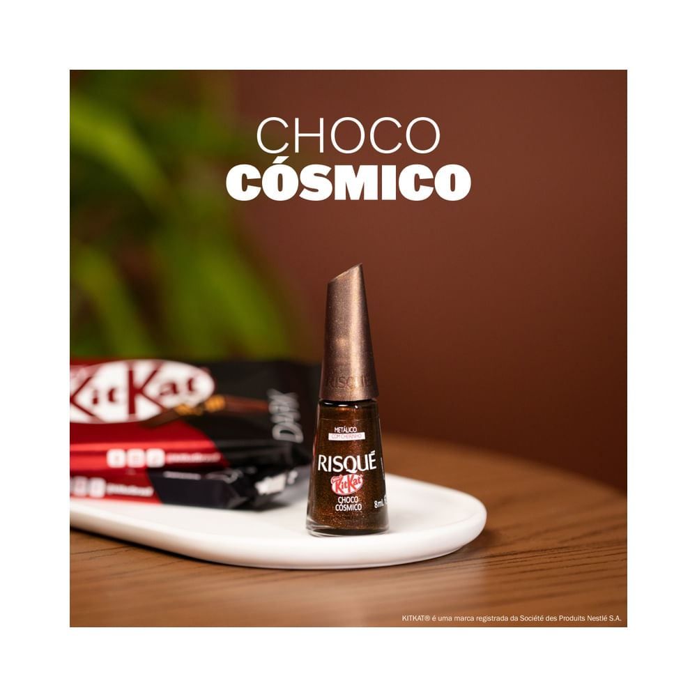 Esmalte Risqué & KitKat Choco Cósmico em detalhe